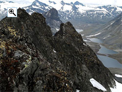 The elusive west top of Semelholstind is the trickiest section on the north ridge
