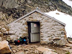 Skagastølsbu Shelter